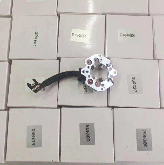 23378-OM300 ชุดประกอบแปรงคาร์บอนของโตโยต้ามอเตอร์ไฟฟ้า ISO9001 0